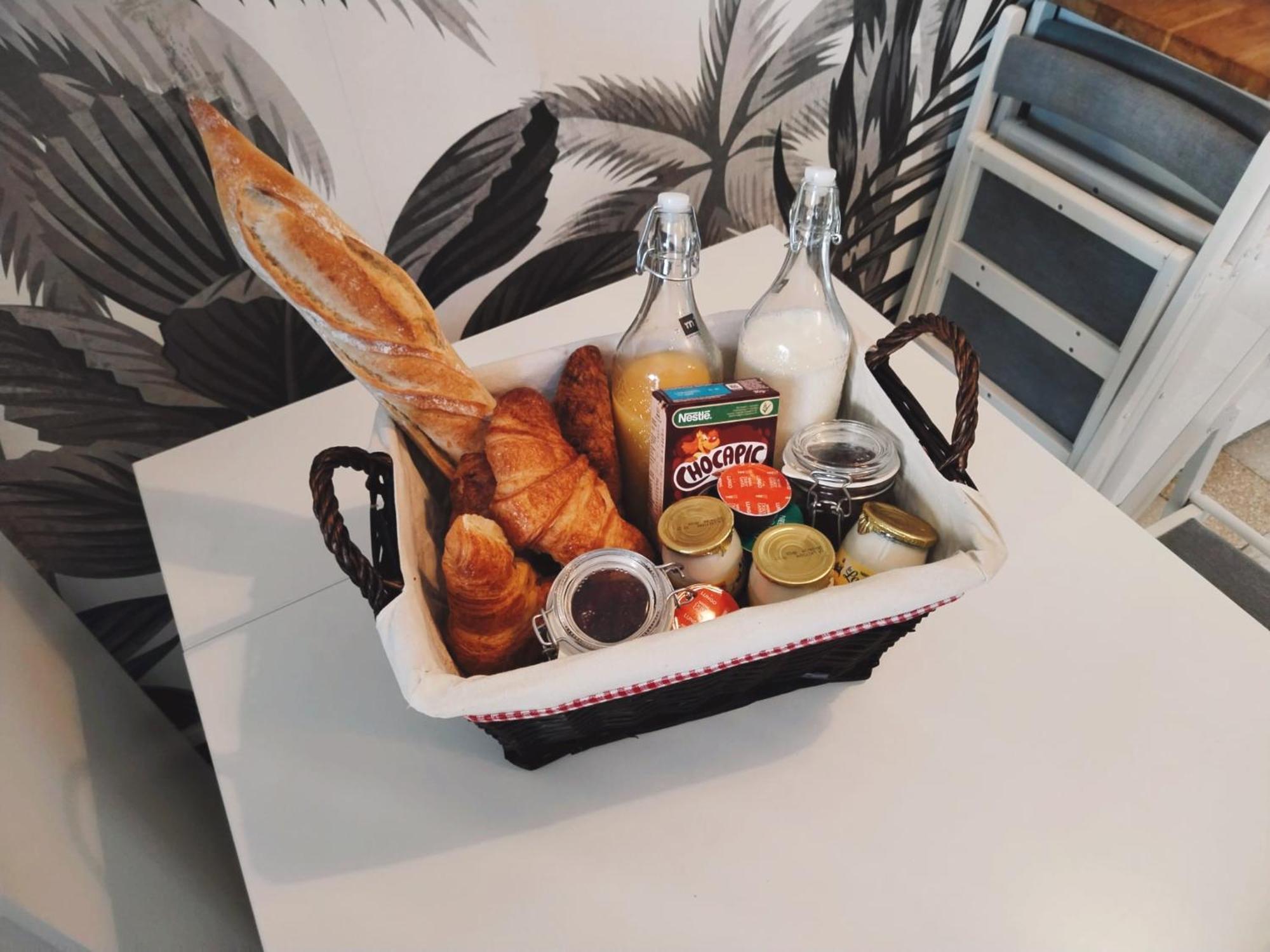 Narbonne Studio Lamarobile Avec Jardin Et Terrasse Proche Des Grands Buffets, Du Centre Ville Et De La Gare Exterior foto